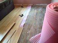 03.laminate flooring.jpg